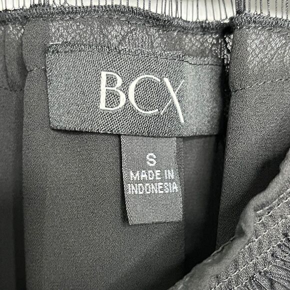 BCX Off the shoulder lace trim Long Sleeve Blouse Black Size Small - Picture 5 of 5